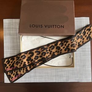 Louis Vuitton Stephen Sprouse leopard bandeau twilly scarf with pink graffiti